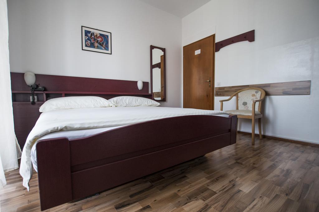 Hotel Besso Lugano Center ภายนอก รูปภาพ
