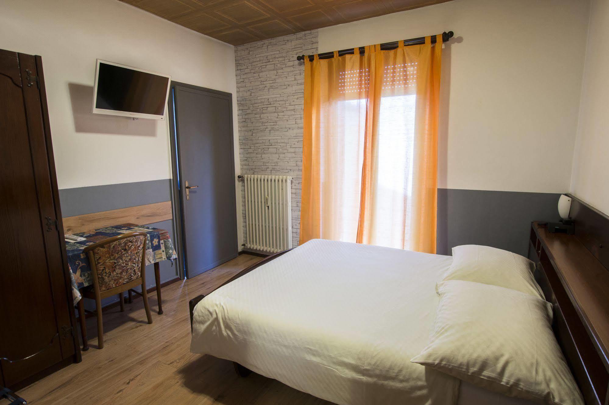 Hotel Besso Lugano Center ภายนอก รูปภาพ