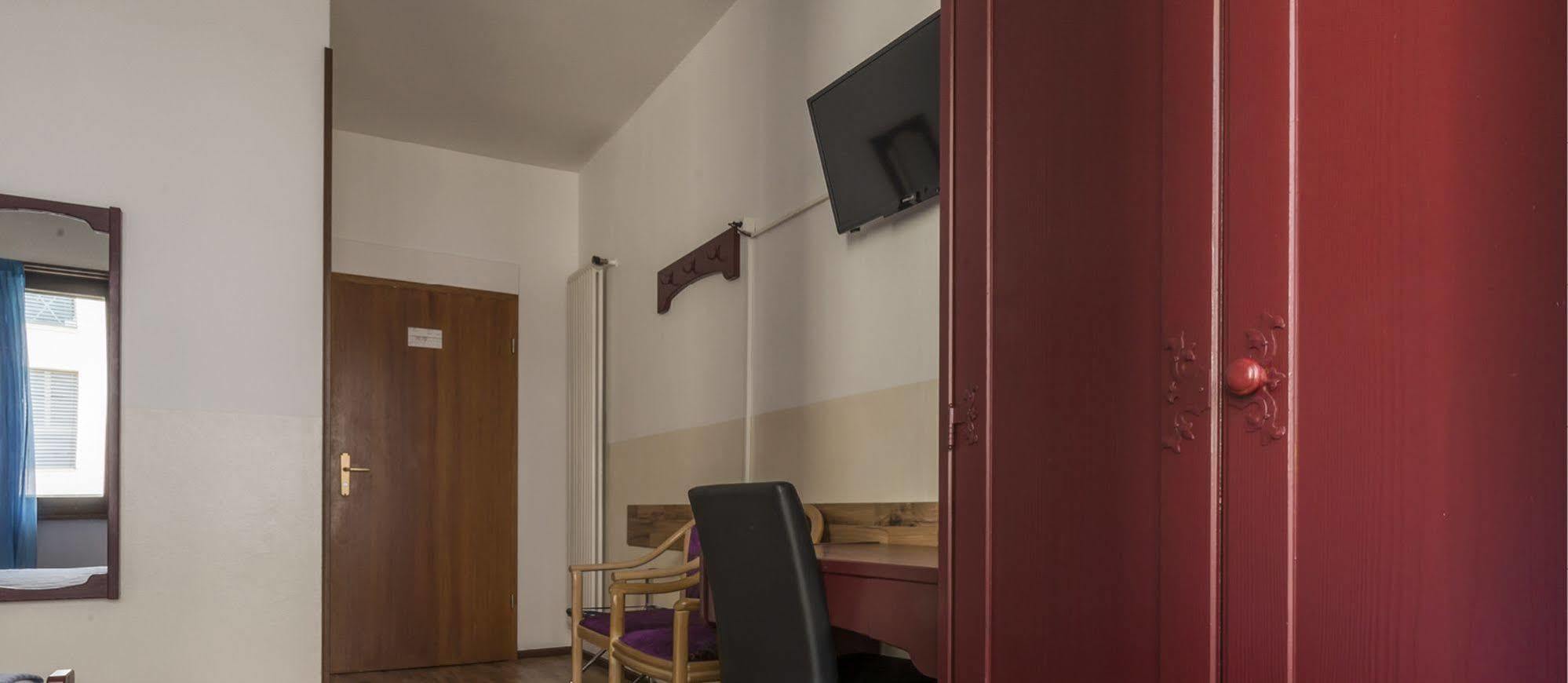 Hotel Besso Lugano Center ภายนอก รูปภาพ