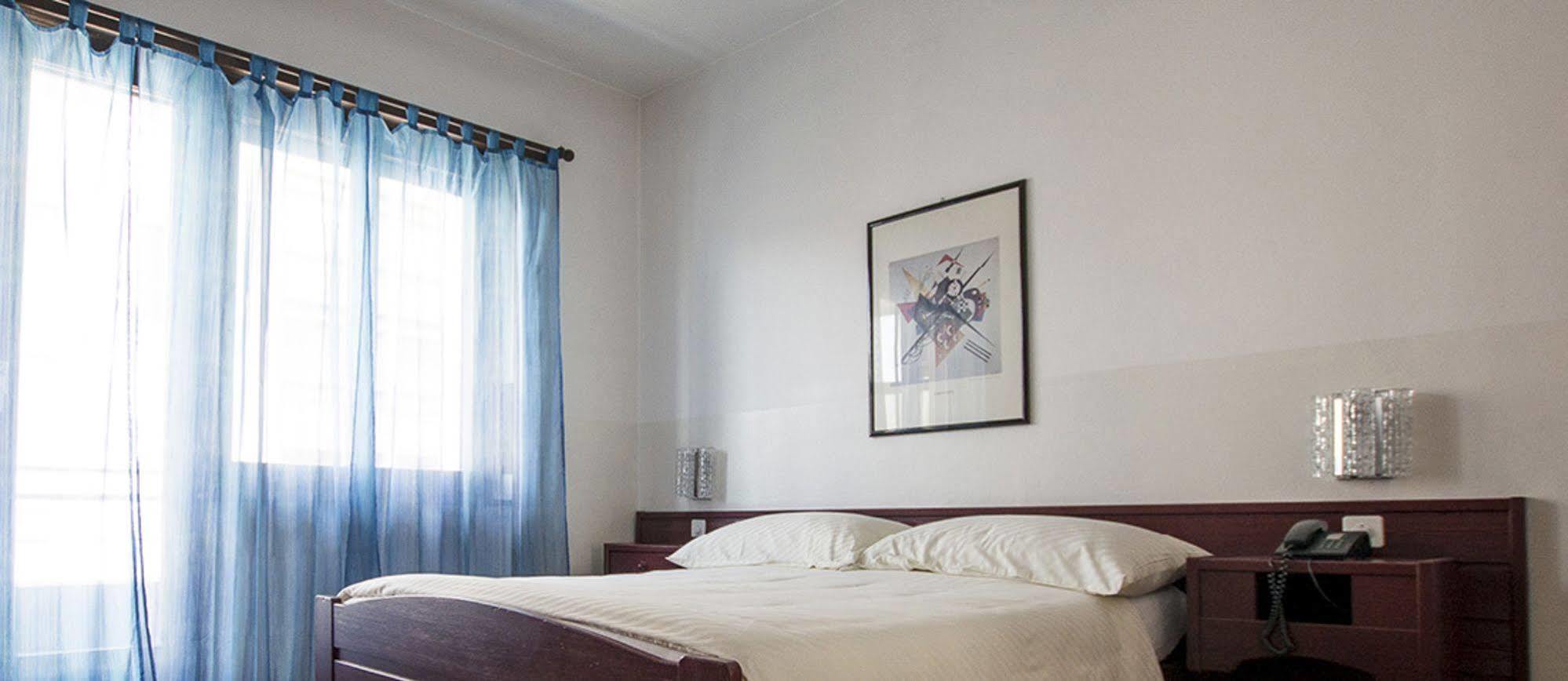 Hotel Besso Lugano Center ภายนอก รูปภาพ